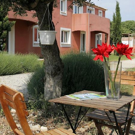 Hotel Domaine Le Milos Castries Kültér fotó