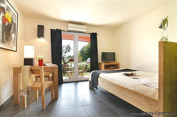 Hotel Domaine Le Milos Castries Szoba fotó